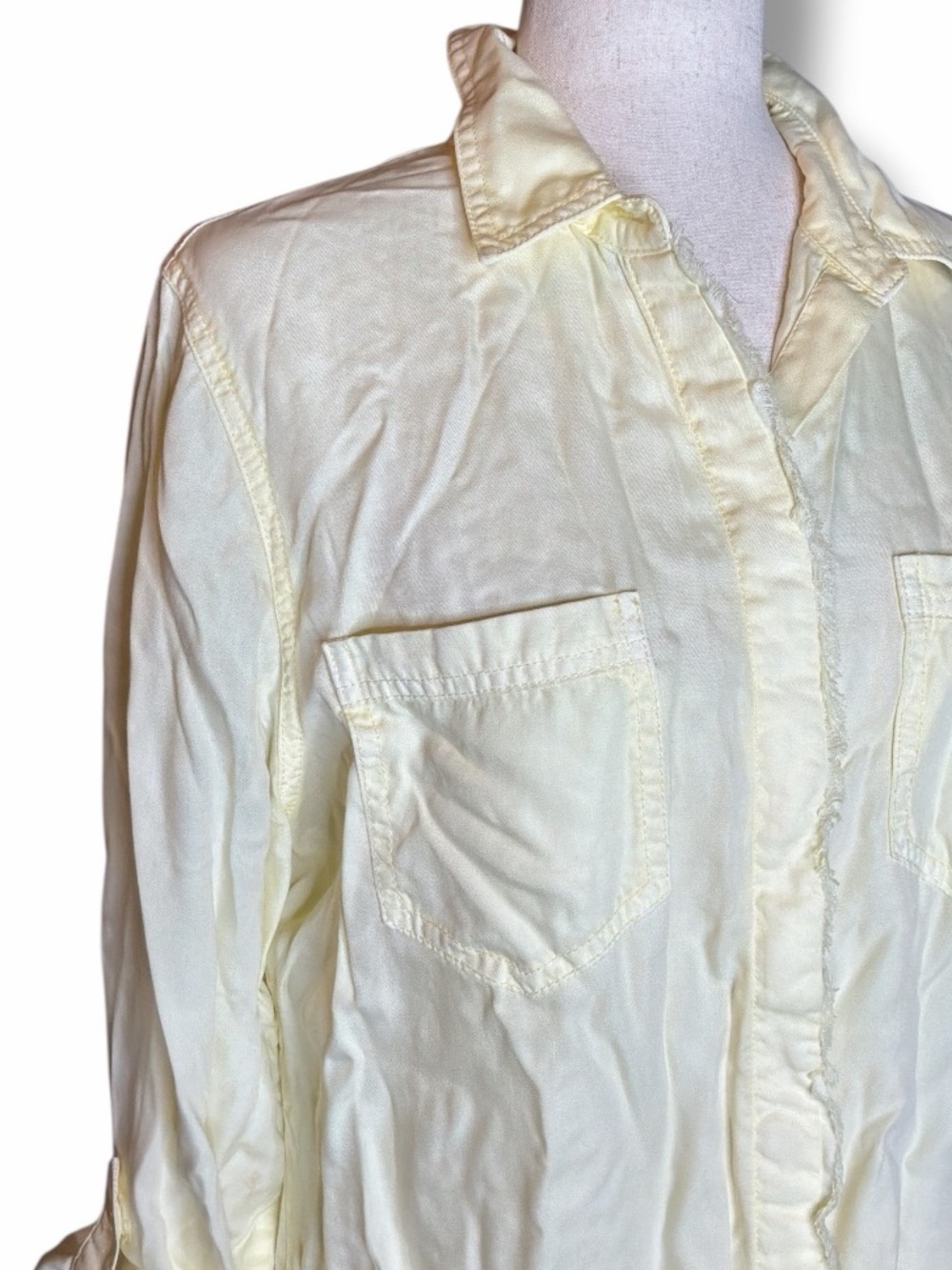 Chicos Light Yellow Button Down Collared Roll Tab Sleeve Shirt Size 2